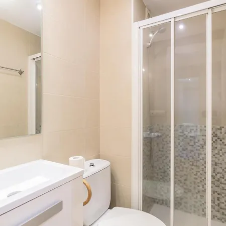 Berabera,parking Free,2wc,terraza,aire Acond,auto Checkin Apartamento