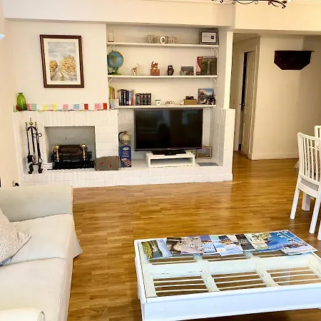 Berabera,parking Free,2wc,terraza,aire Acond,auto Checkin *